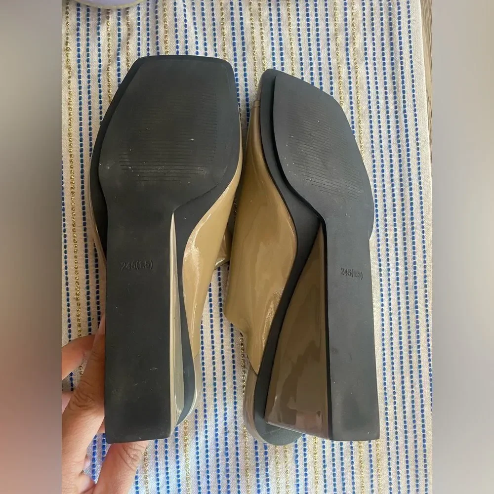 Marni Taupe Olive Patent Leather Heels Sz 7.5